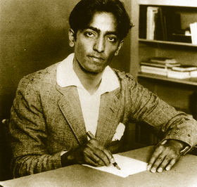 Krishnamurti jeune, écrivant